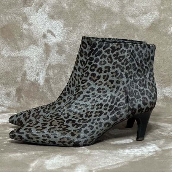 Preston & York Delores Gray Blue Leopard Print Ankle Boots Size 7.5 - Picture 4 of 14